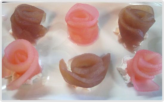 薔薇の形にしたお菓子