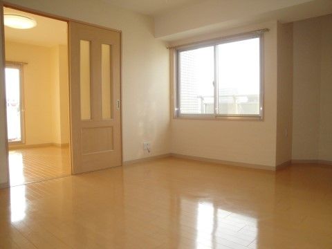 エクセレント迎賓館の居室。居室は全て完全個室制となっておりますので、毎日をご自宅のように過ごしいただけます。