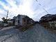 静かな住宅街の外観