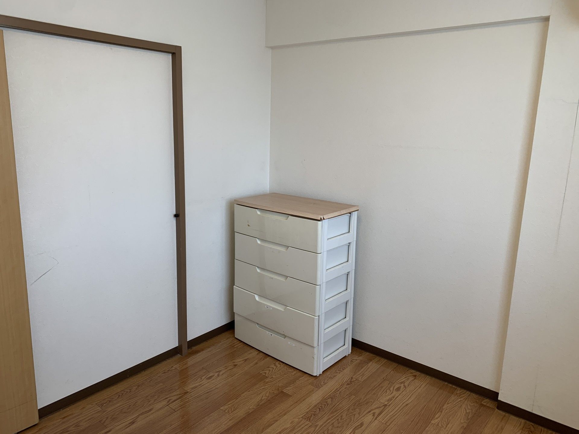 収納棚のある一角