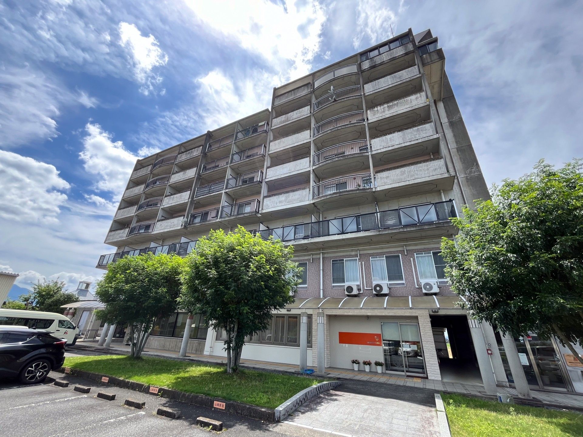 快適な生活空間の建物外観