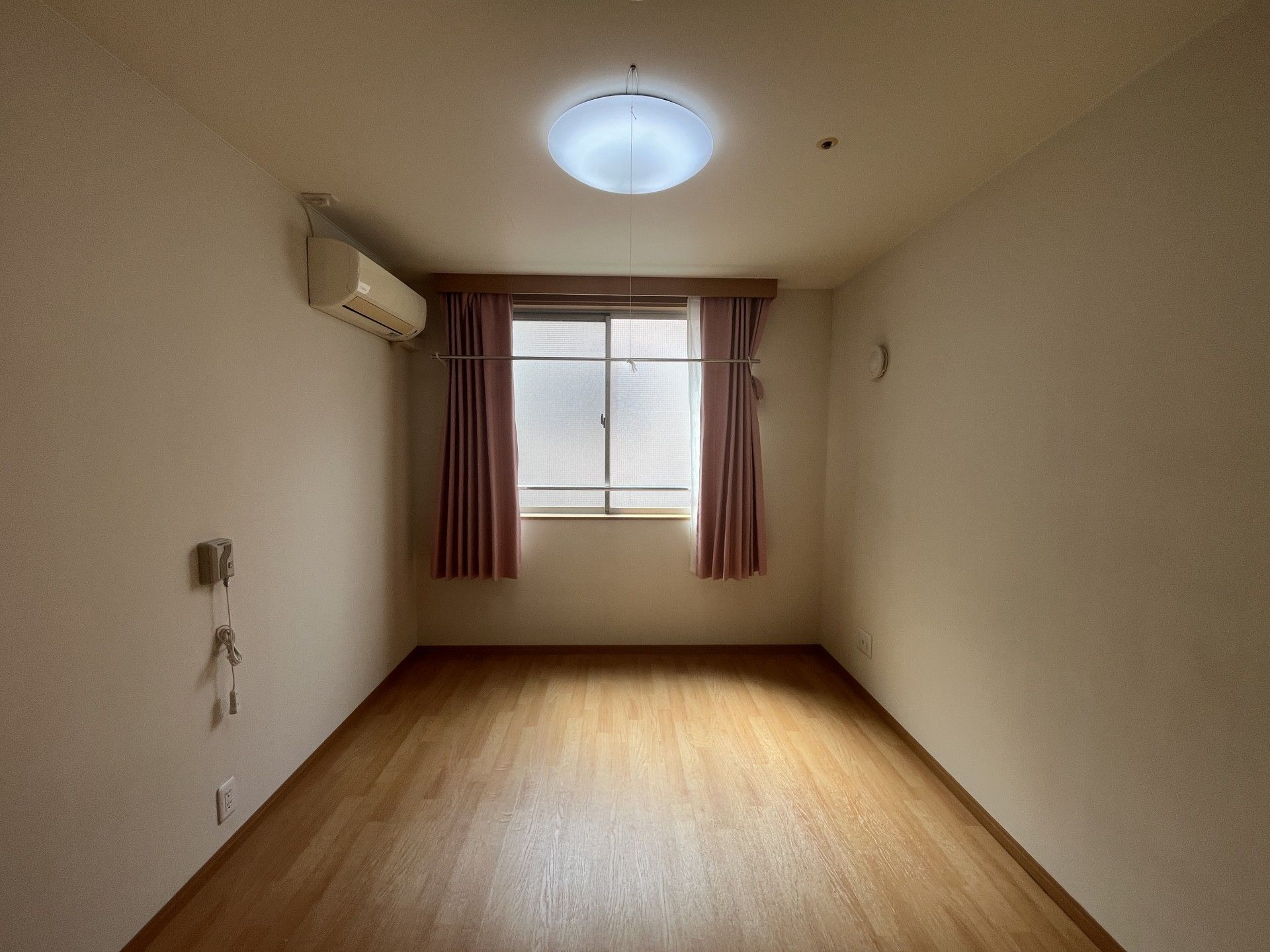 日差しが入る個室