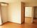施設内の二人用の居室の写真。複数の部屋があるタイプの居室の様子