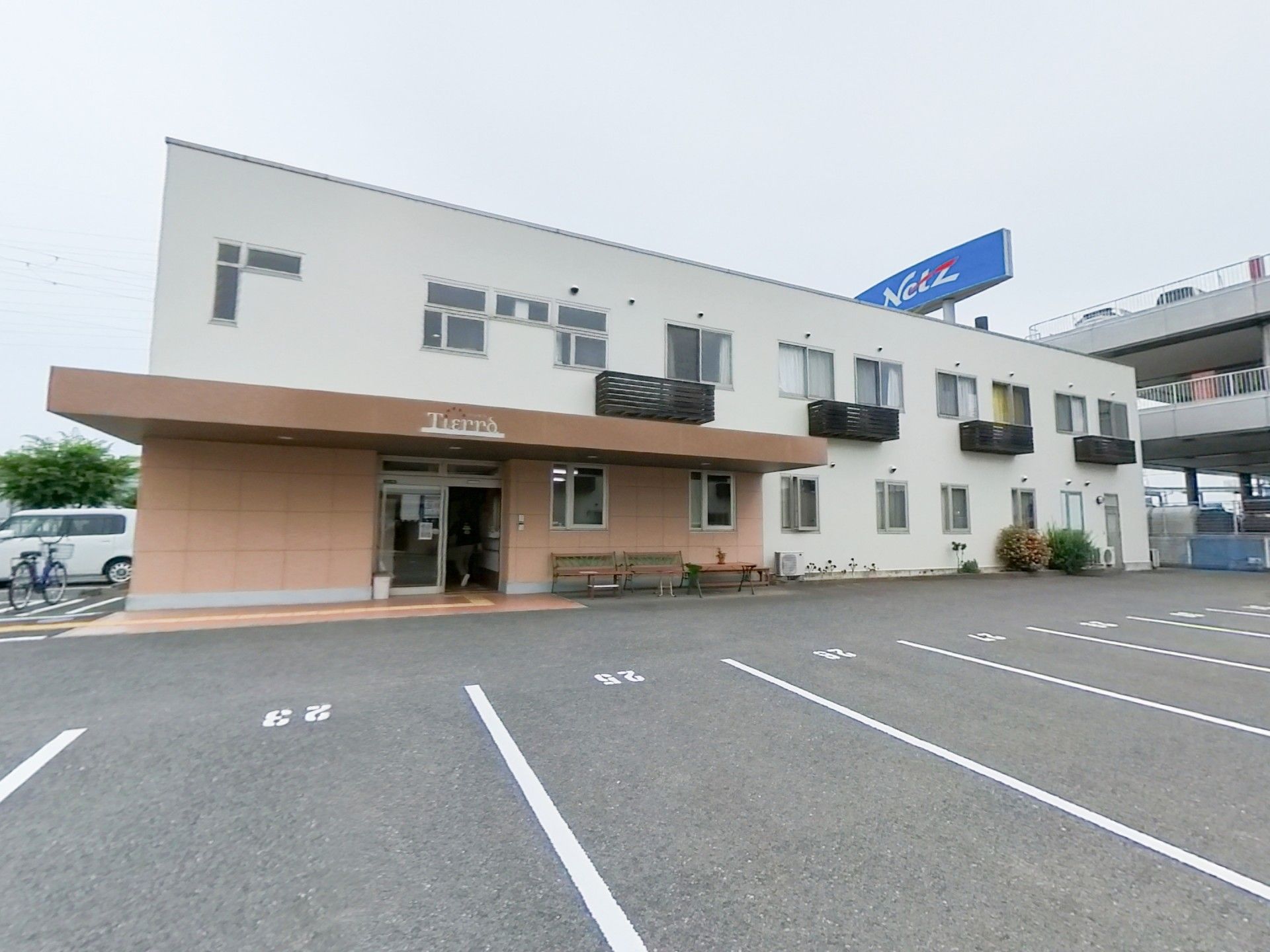 介護付き有料老人ホームの外観