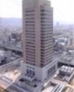 やさしい手 東大阪の周辺環境。さまざまな行政手続きができる施設が近くに立地している。