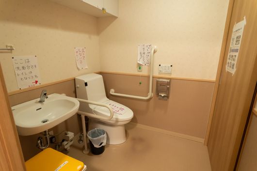共用トイレ