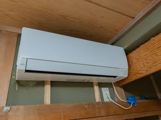 エアコン