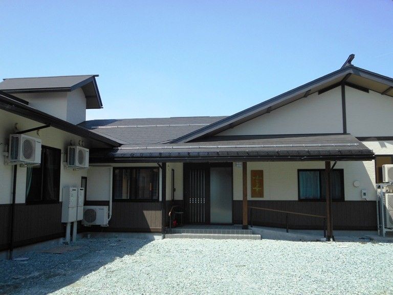 和風の建物正面
