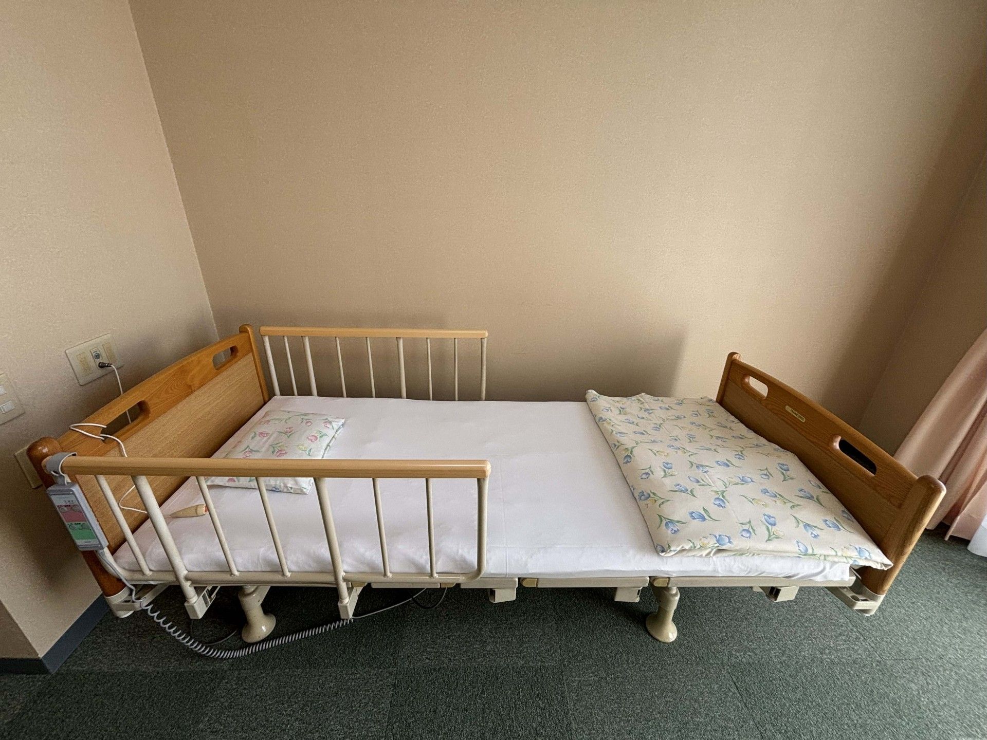 快適なベッドの部屋