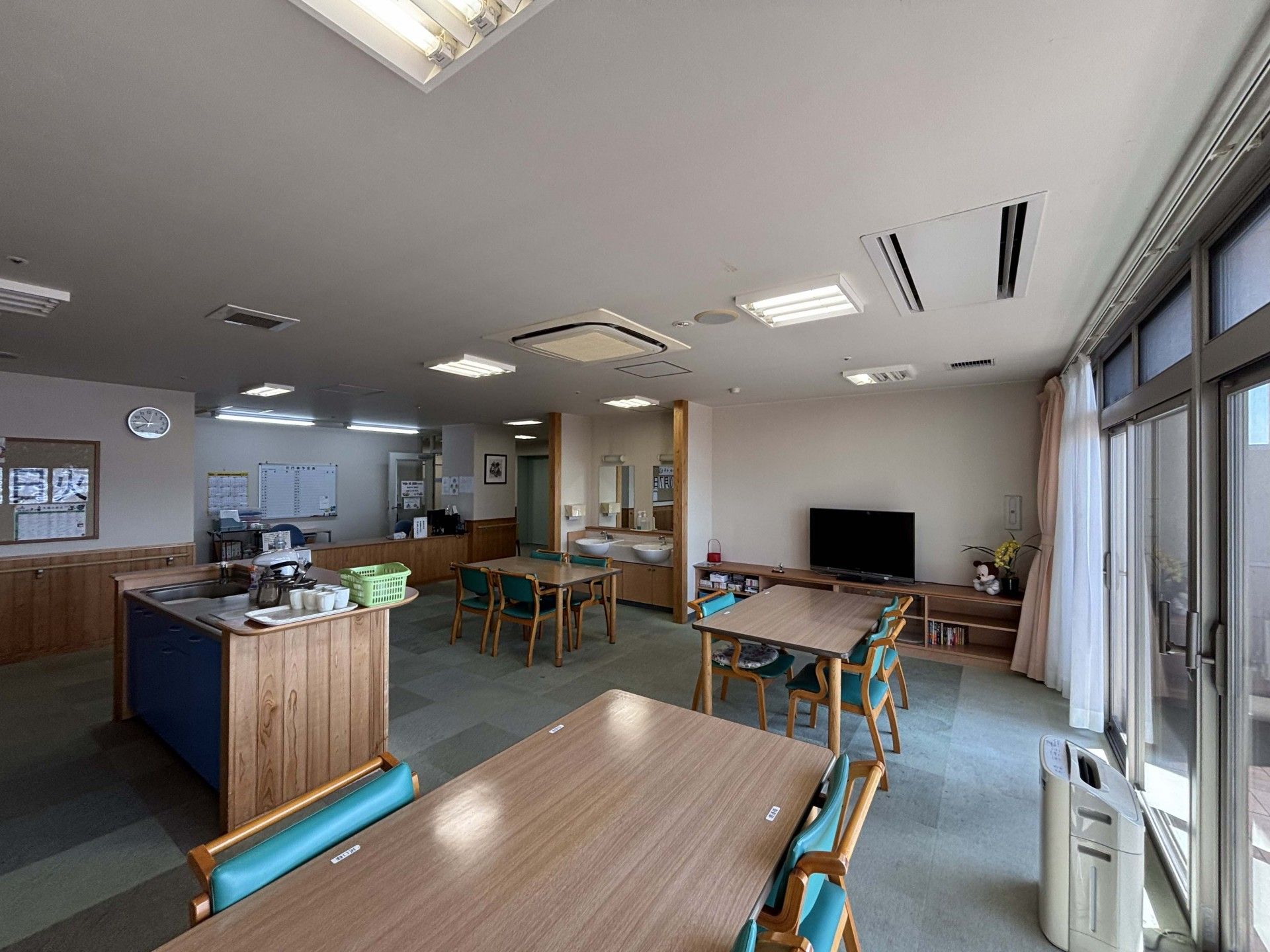 明るい共有スペース