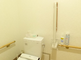 介護施設の清潔なトイレ空間