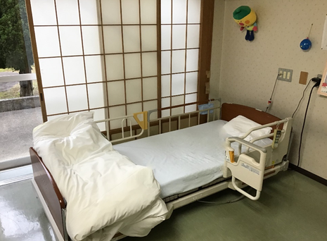 快適な個室の寝室