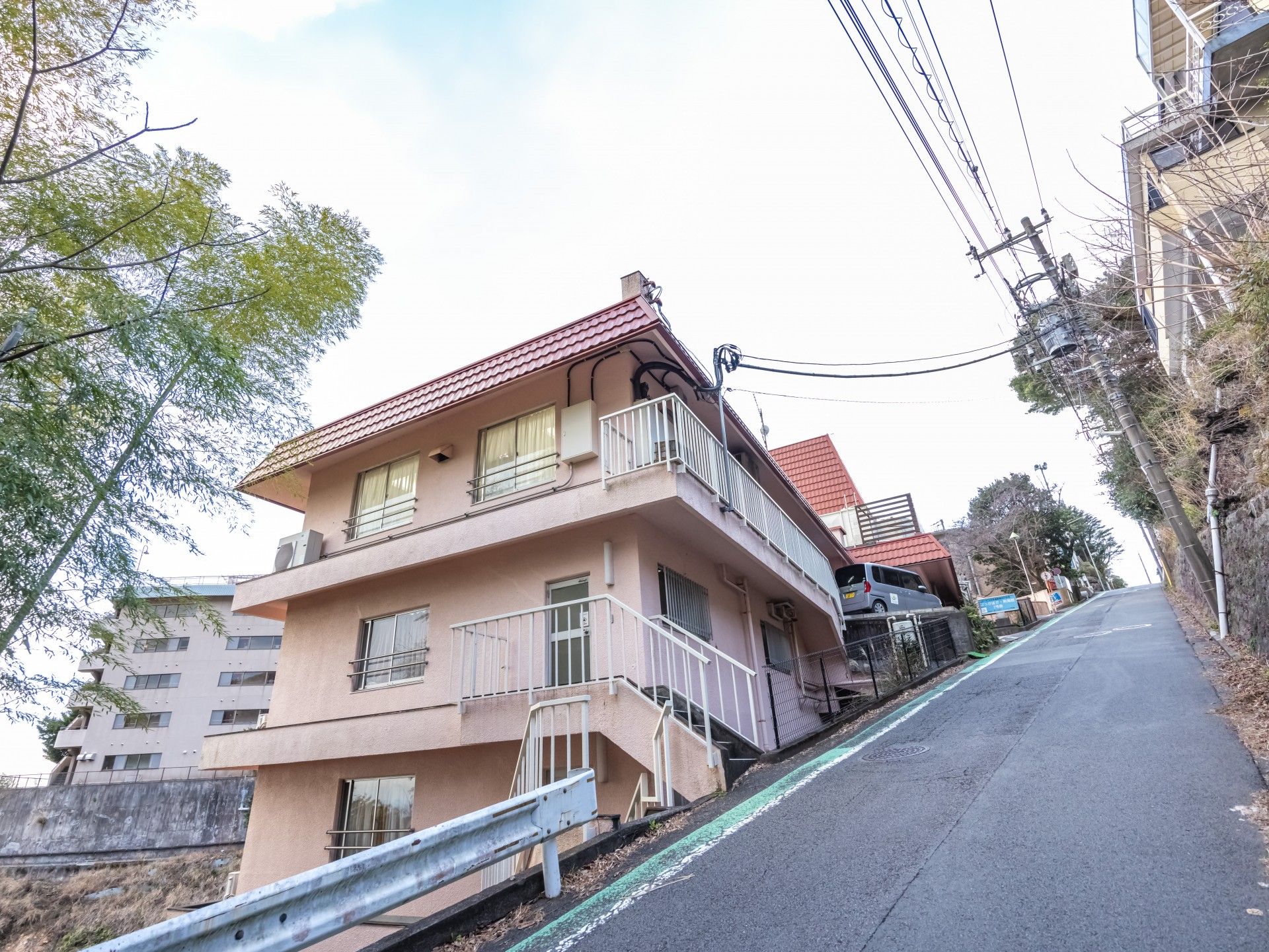 ゆったりとした施設外観