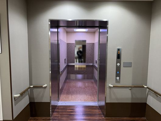 エレベーター