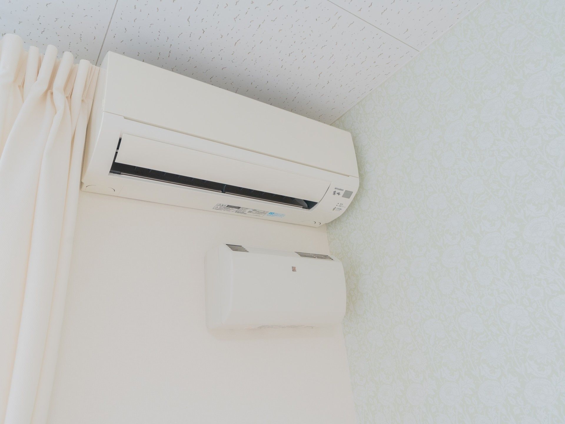 快適な空調設備の壁