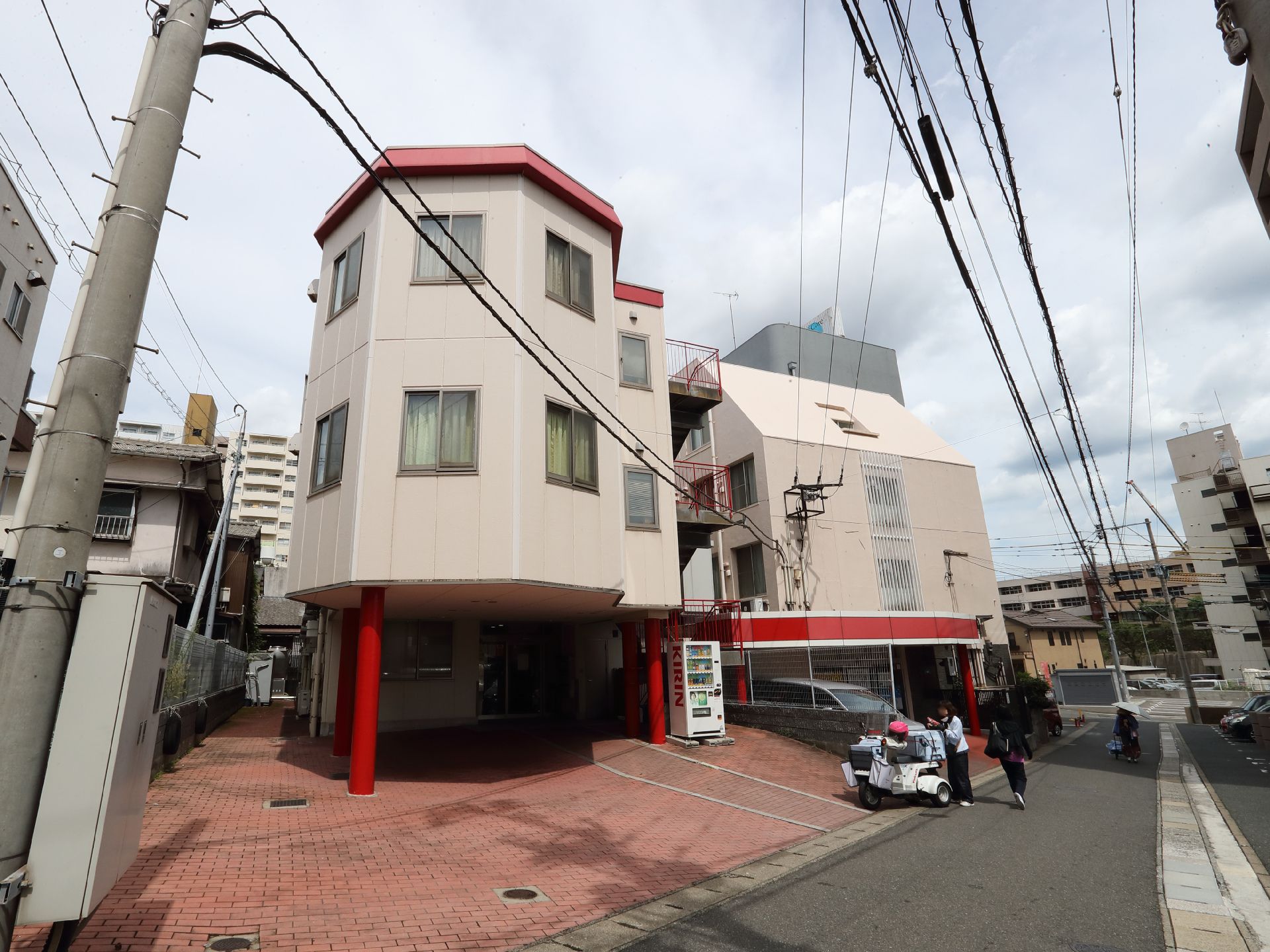 施設外観