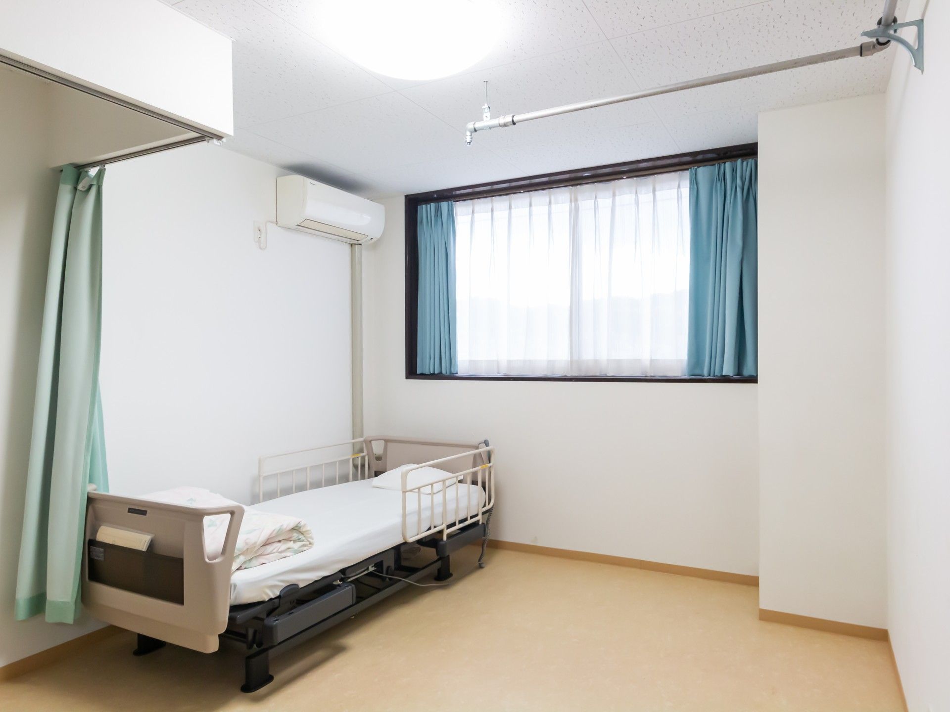 清潔な個室の一角
