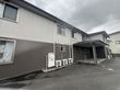 ゆとりある入口の建物