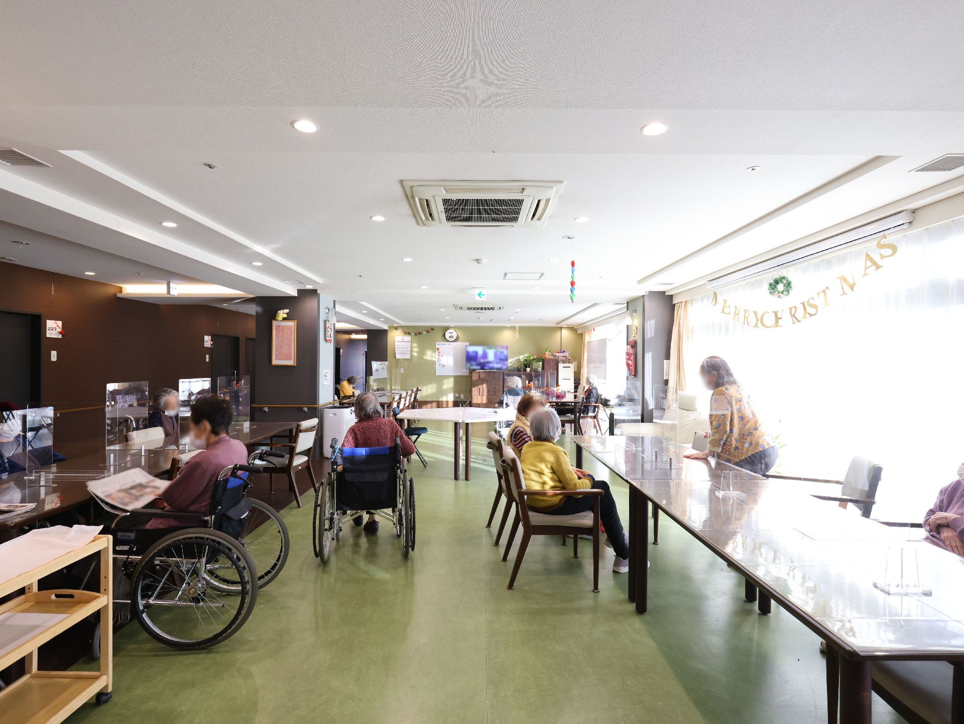 入居者同士でコミュニケーションを取ることが可能な共有スペース