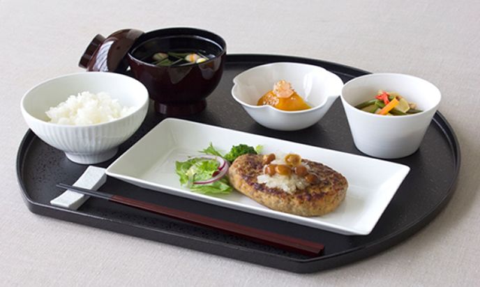 おろしハンバーグとごはんと味噌汁のセット