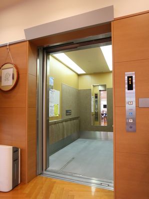 エレベーター