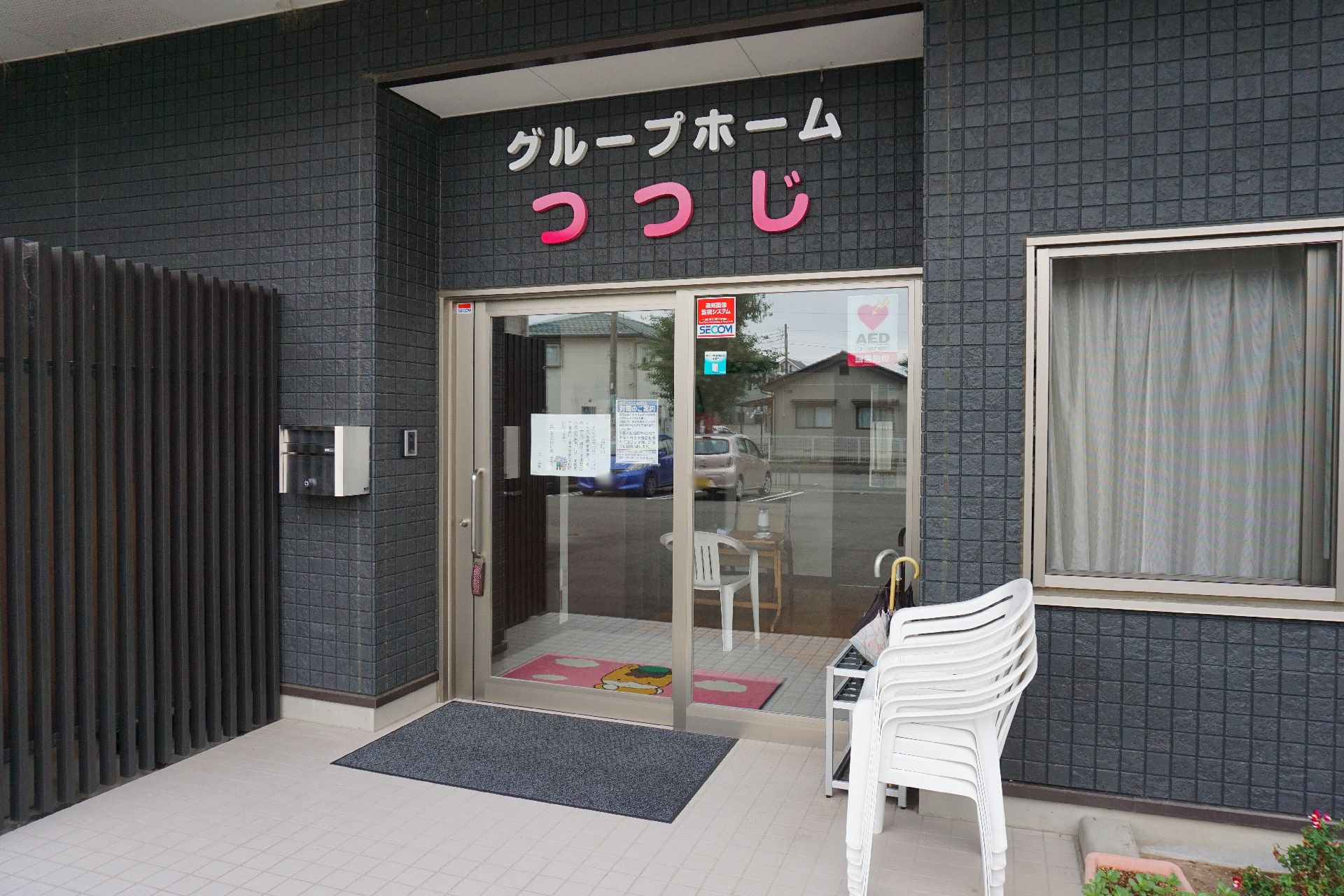バリアフリー化され、段差がすべて解消されている玄関