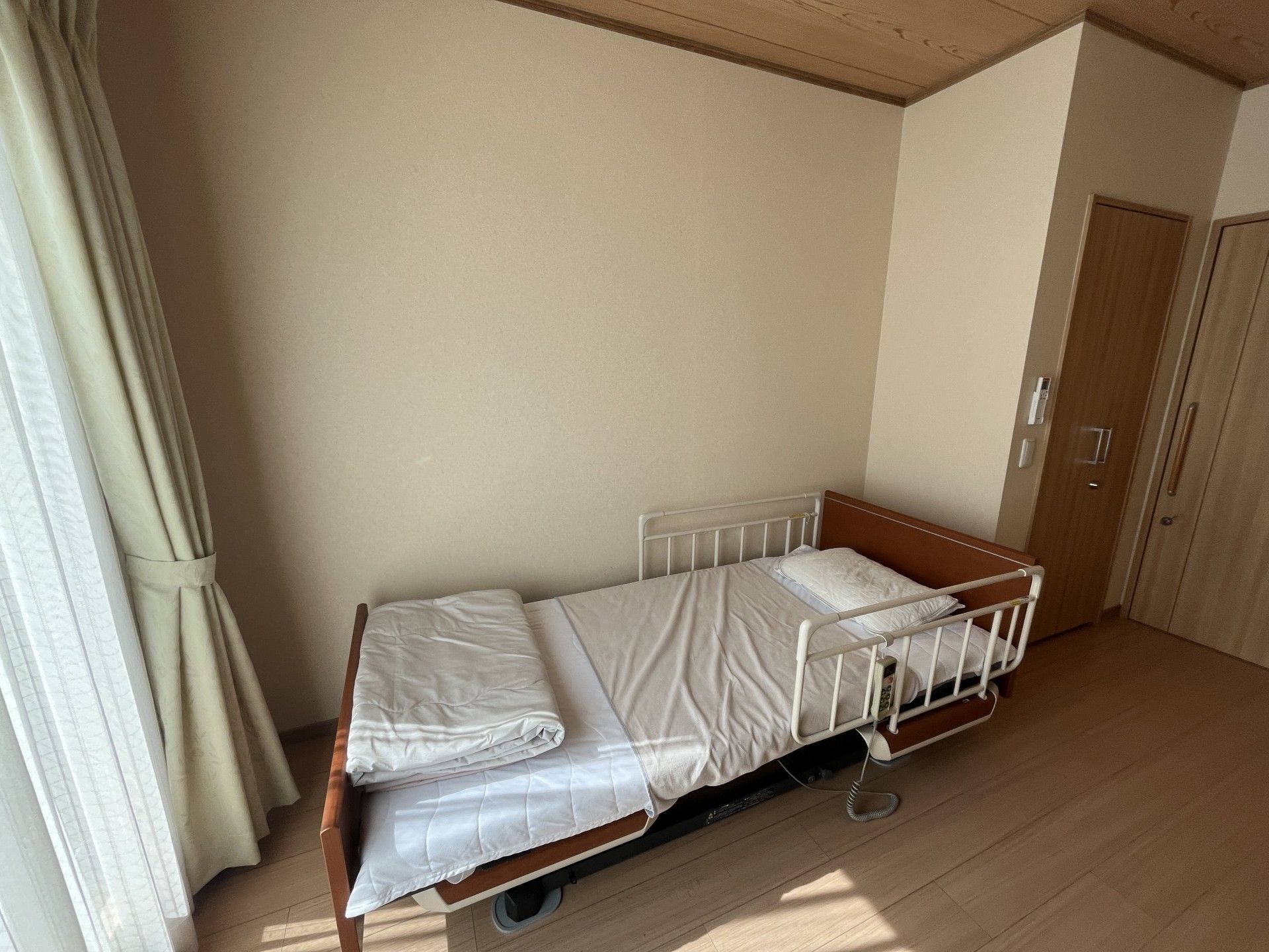 快適な個室の寝室