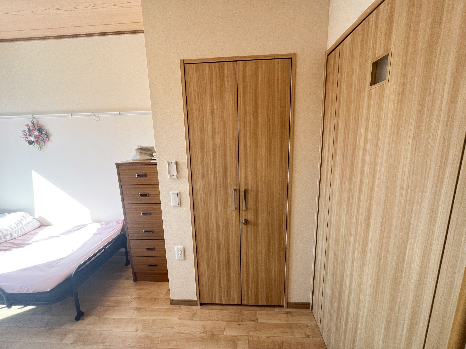 鍵付きのクローゼットがある居室
