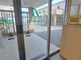 介護施設のエントランス風景