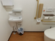 介護施設の清潔なトイレの様子