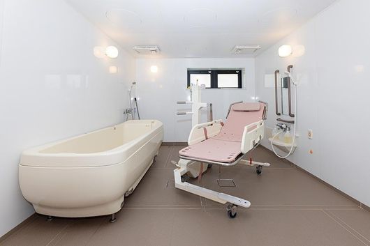 ストレッチャー浴