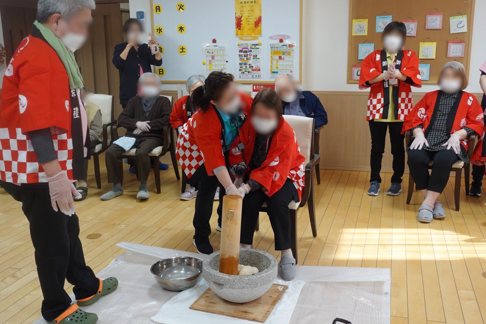 餅つきイベントの様子
