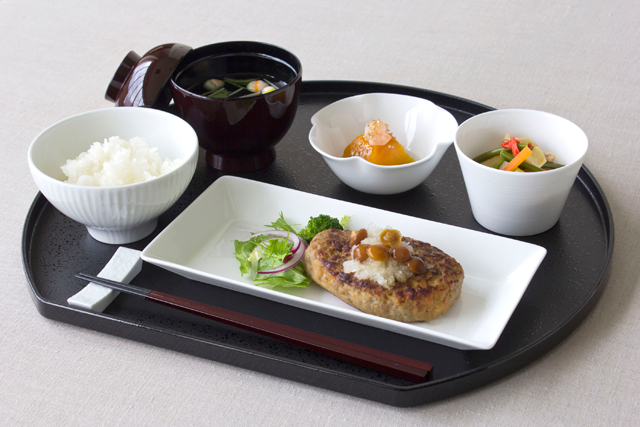 栄養バランスの取れた食事例