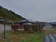 田園風景に囲まれた施設外観