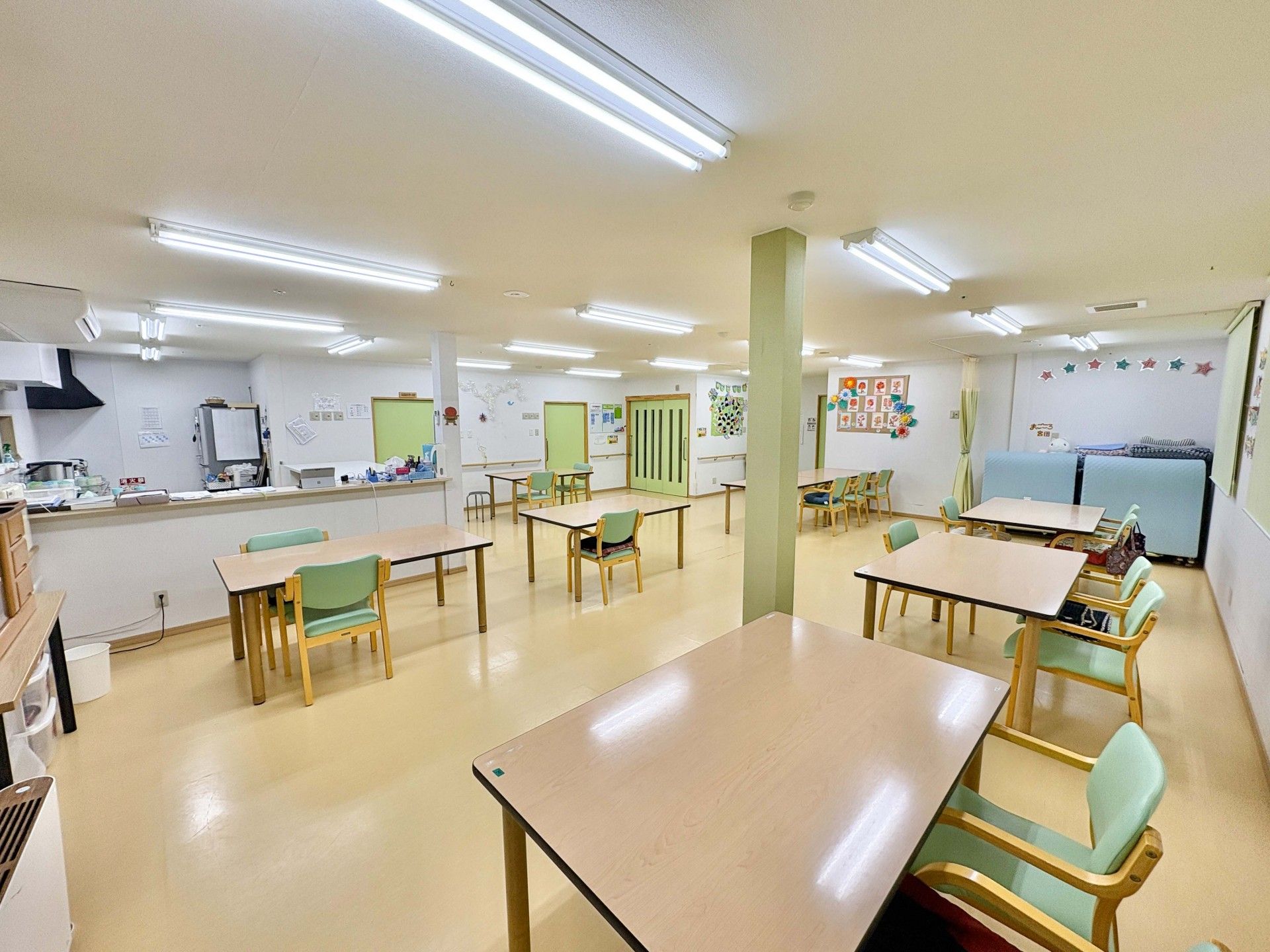 広々とした共有スペース