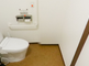 介護施設の清潔なトイレ空間