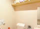 バリアフリー仕様のトイレ空間
