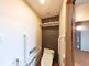 広々とした居室とトイレの空間