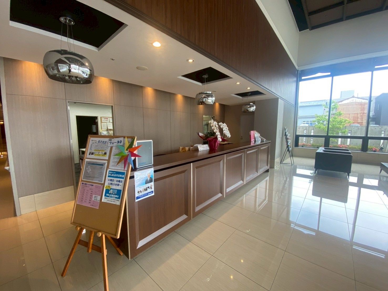 受付カウンター