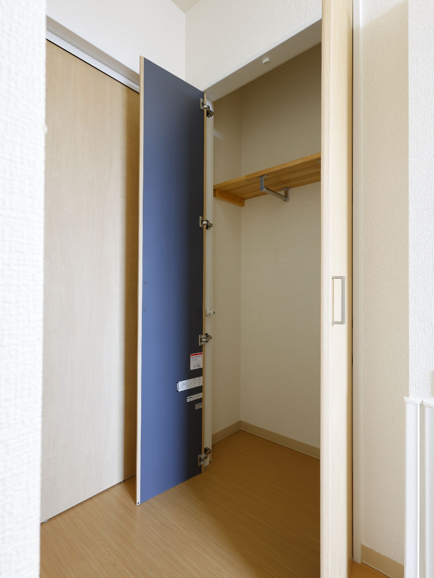 大きなクローゼットをご用意している居室