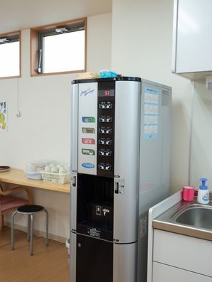 ドリンクサーバー