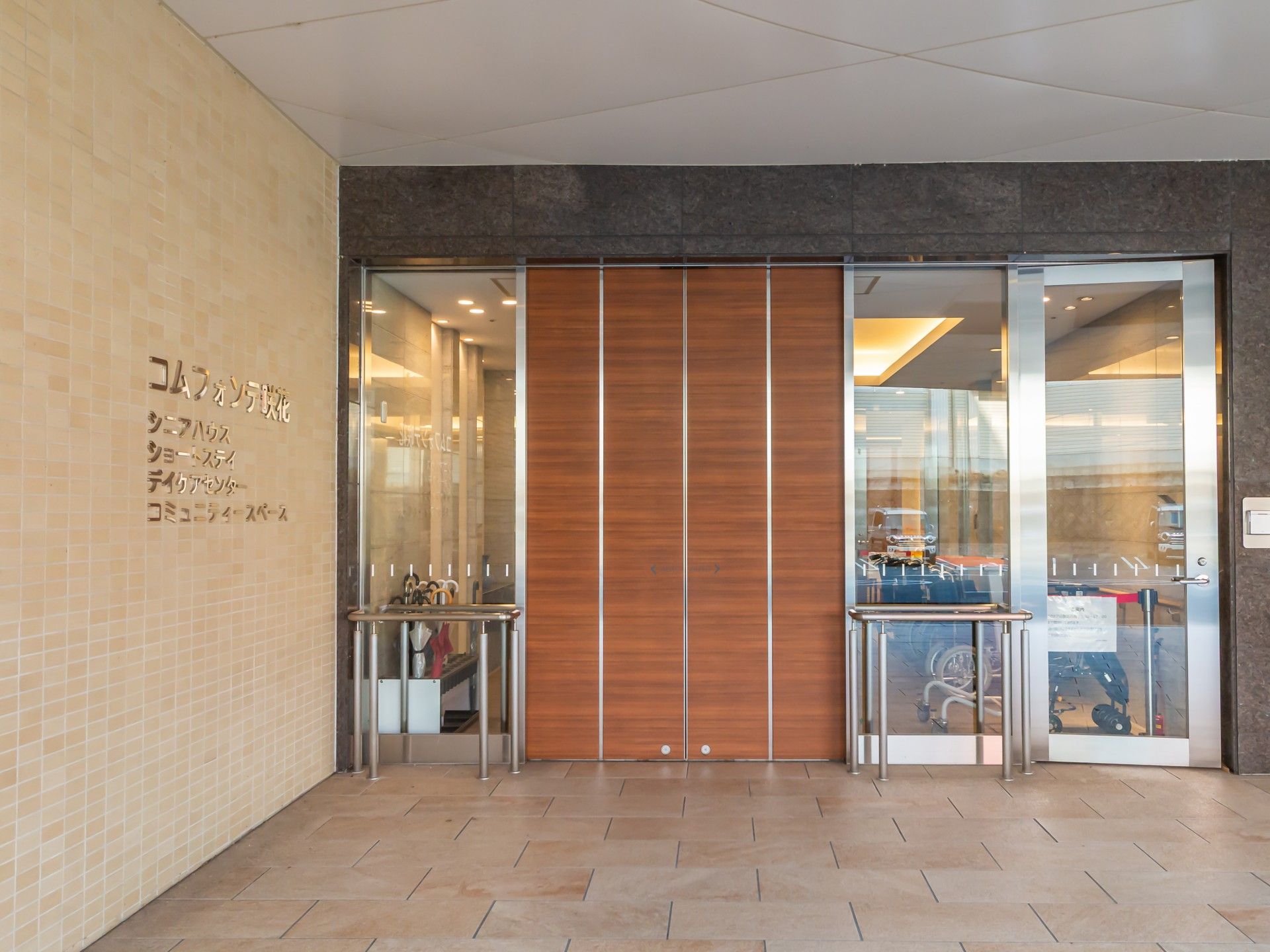 エントランスの様子