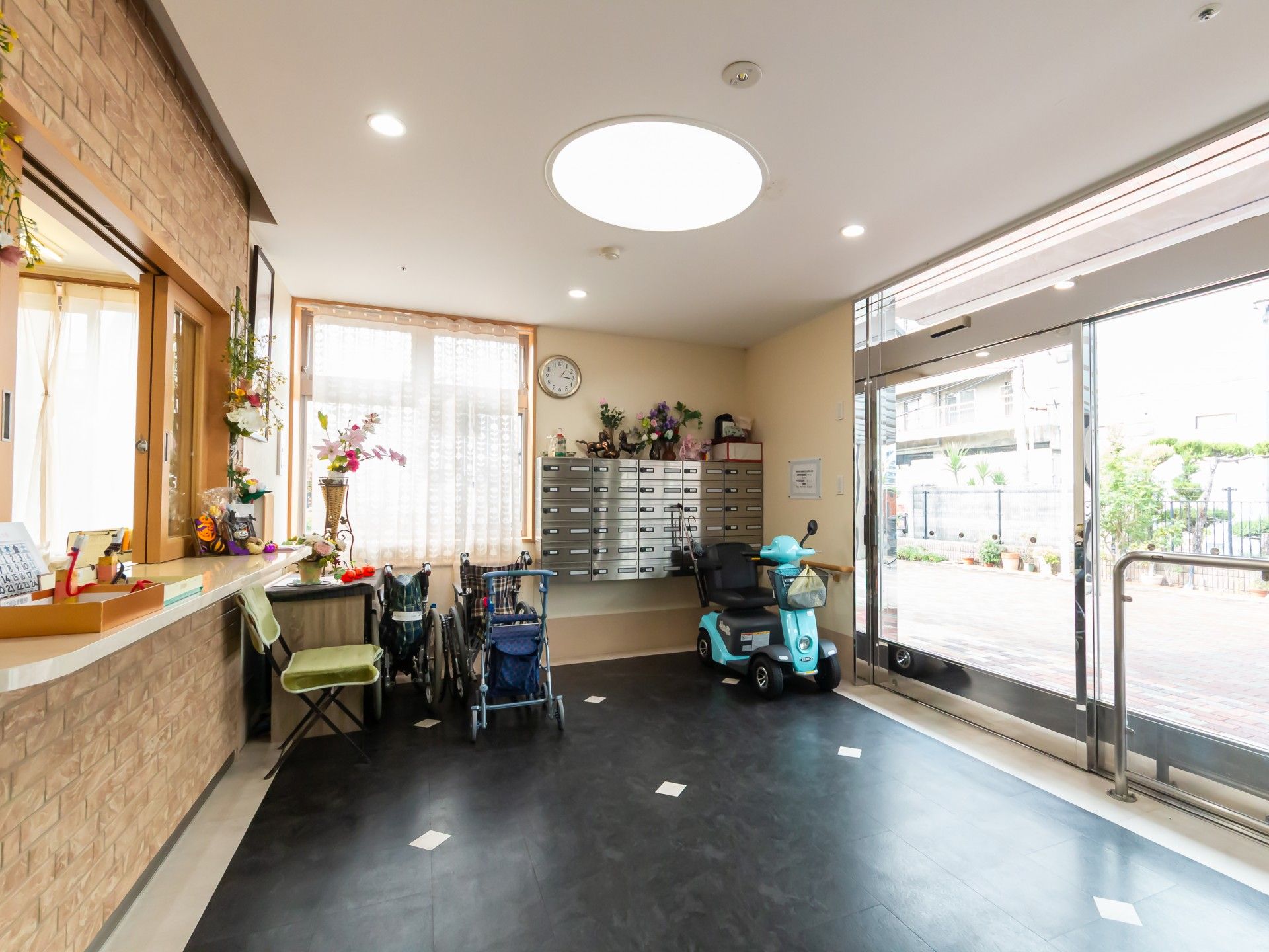 明るいエントランス