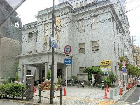 いきいき倶楽部館 夕陽ヶ丘の周辺環境。区役所が近くにございますので、公的サービスをお気軽に受けていただけます。