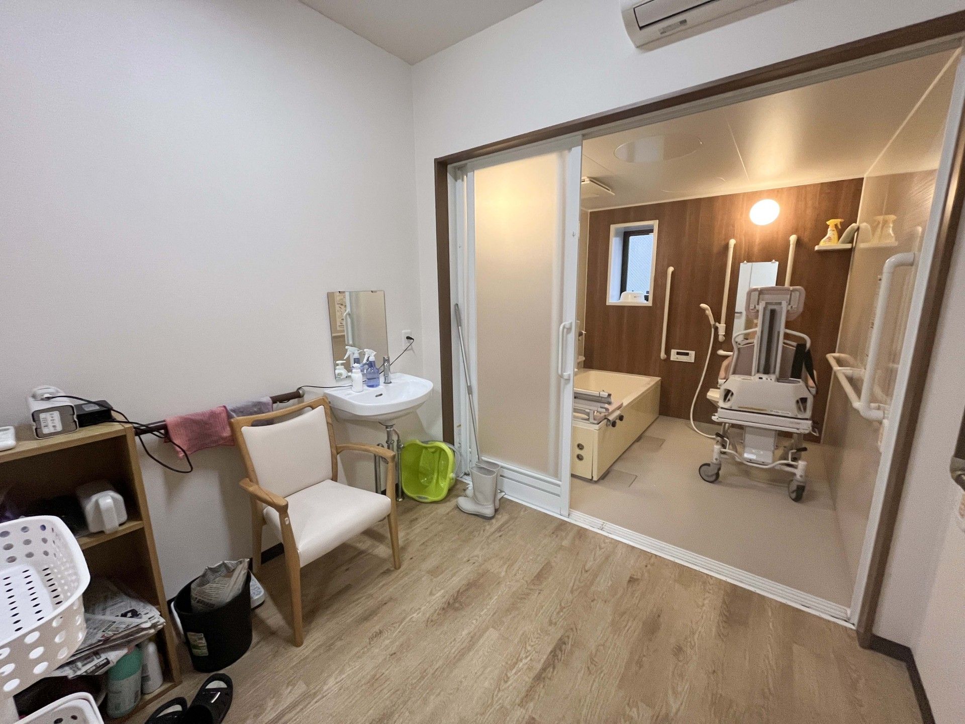 使いやすい洗面所と浴室