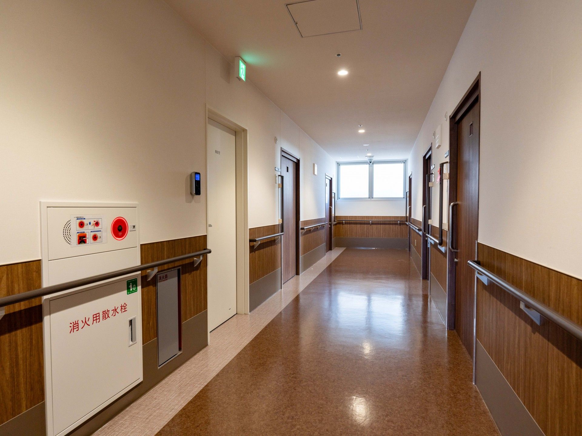 安全に配慮した廊下