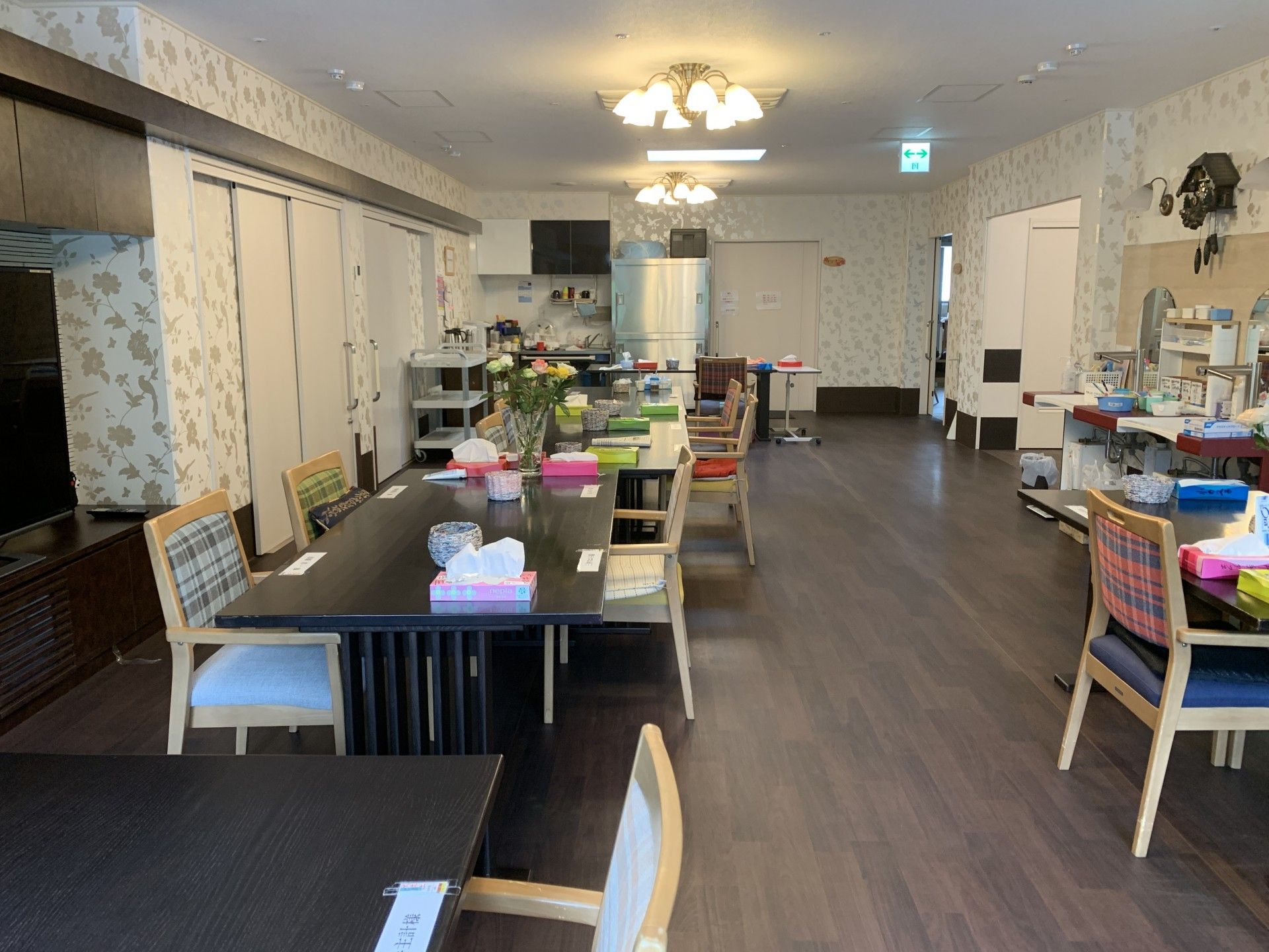 落ち着いた雰囲気の食堂