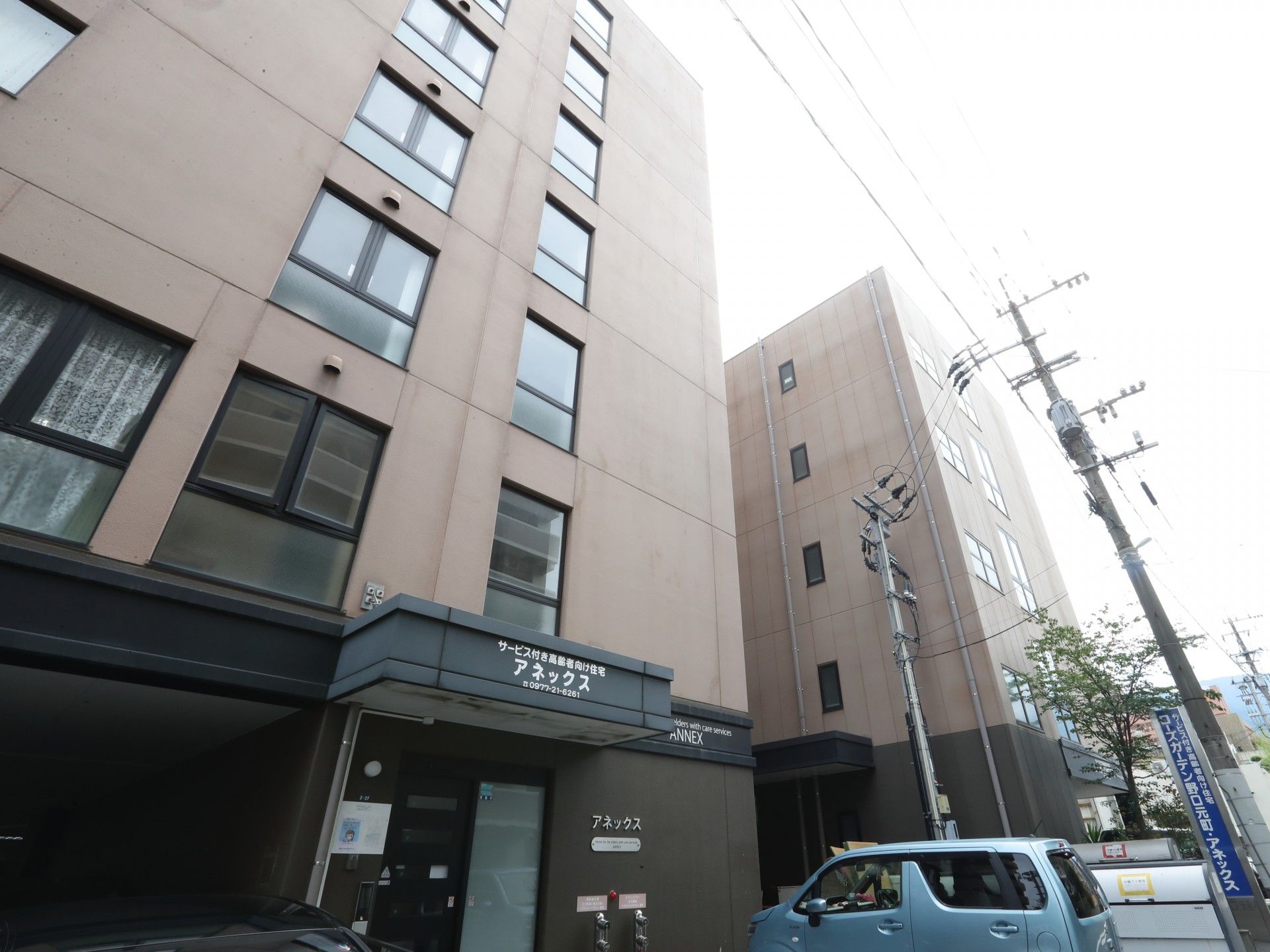 7階建ての施設