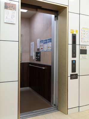 エレベーター