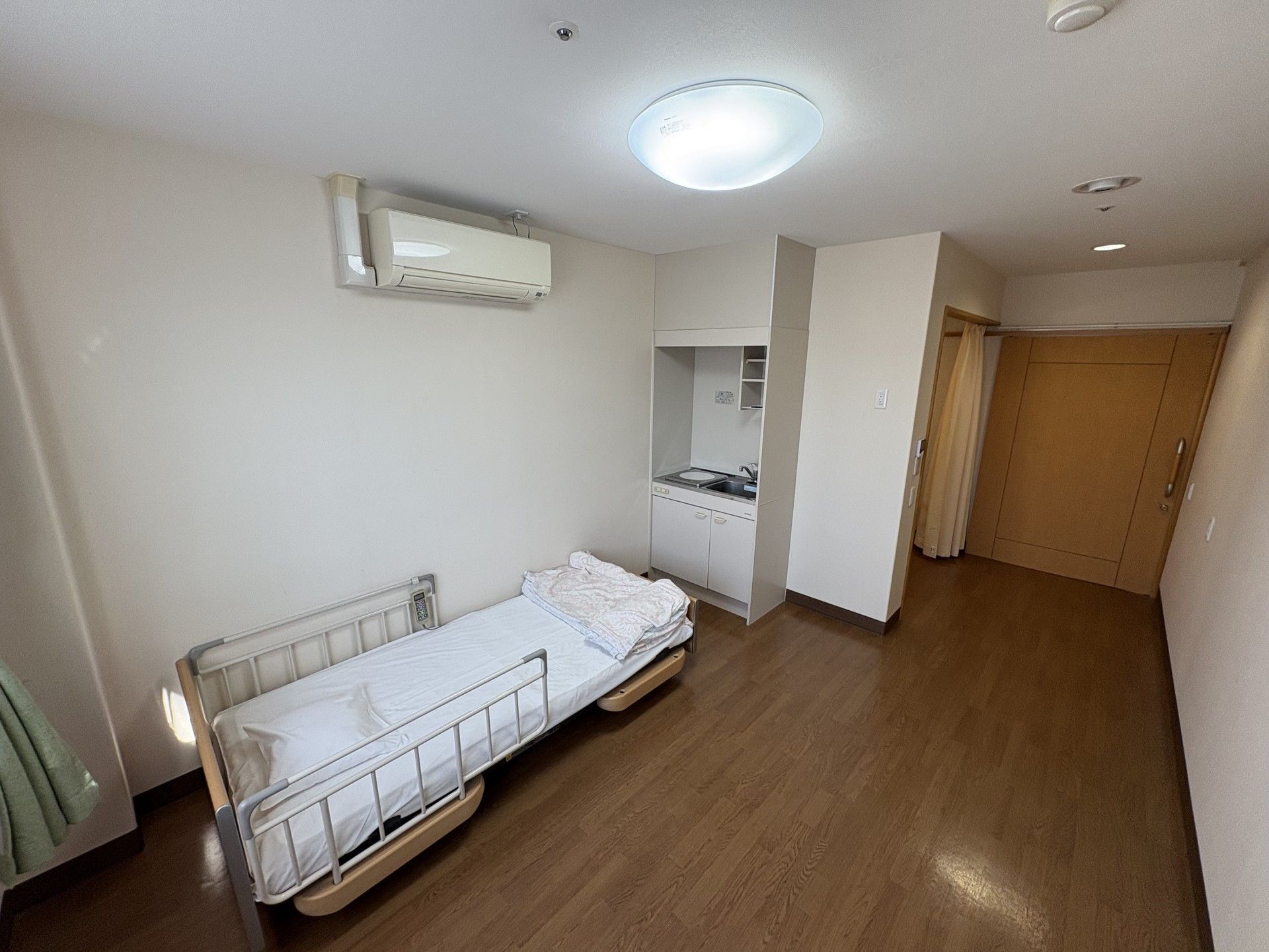 シンプルな居室